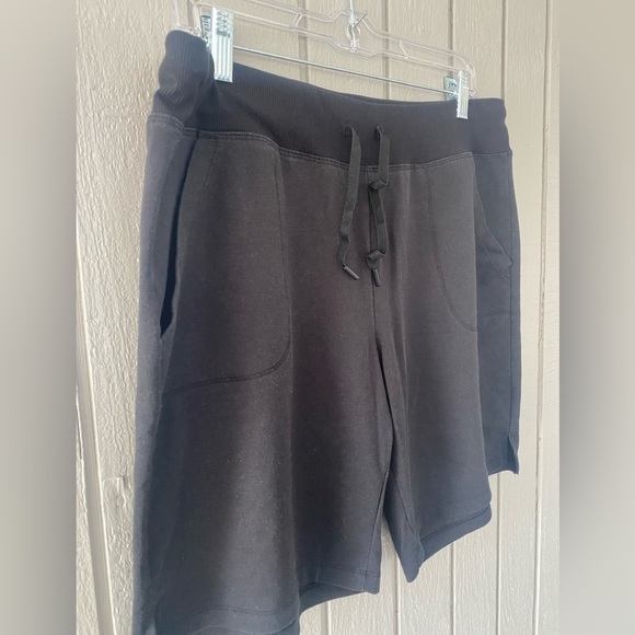 Long Shorts Athletic Works - Picture 7 of 8